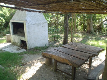 parrillero a orillas del río Rosario